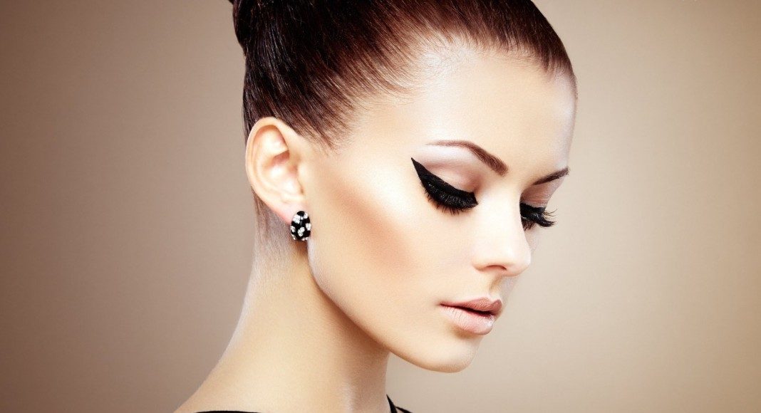 5 Basic makeup styles that are never outdated