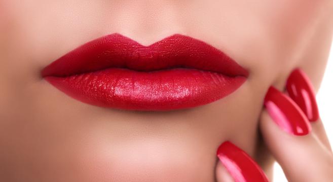 apply lipstick in an outstanding way