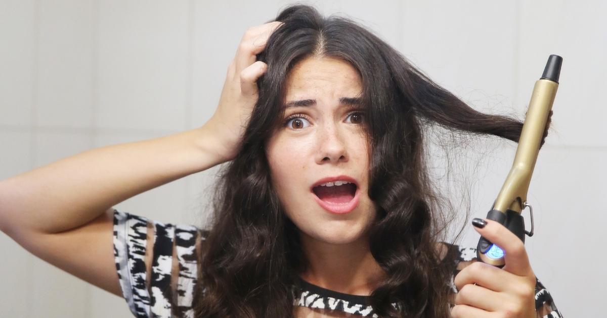 How to Fix Burnt Hair From Straighteners With 8 Methods