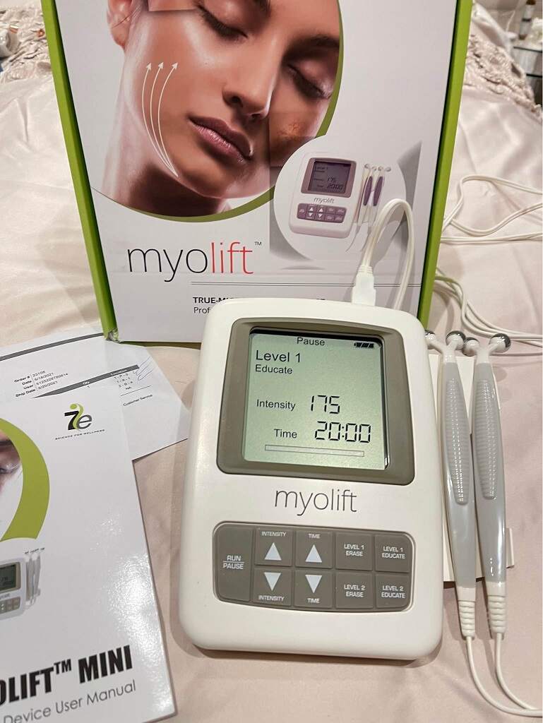 Best Microcurrent Machines for Estheticians thevenusface