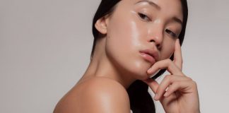 How to Mattify Oily Skin Without Makeup thevenusface