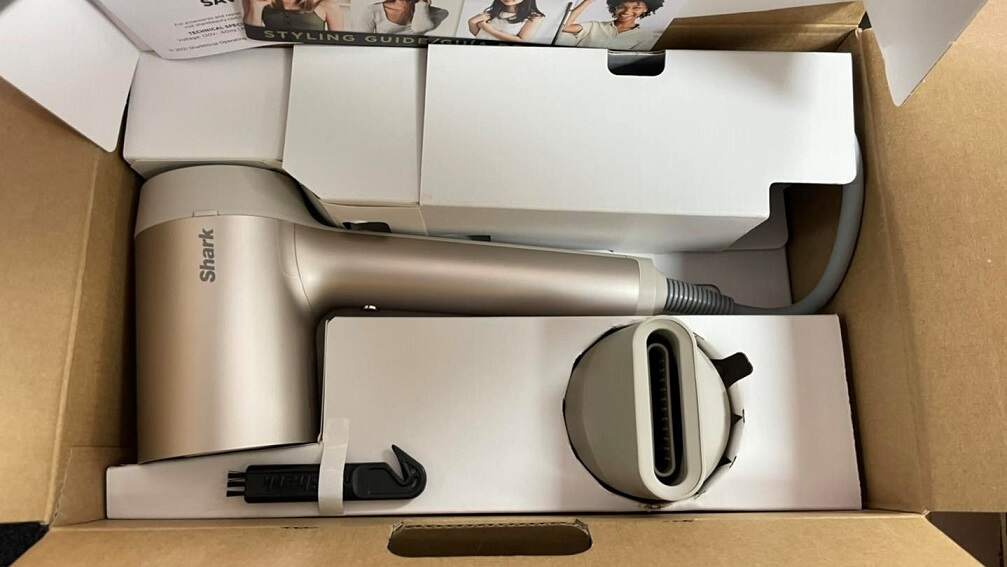 Unboxing the Shark HyperAir hair dryer